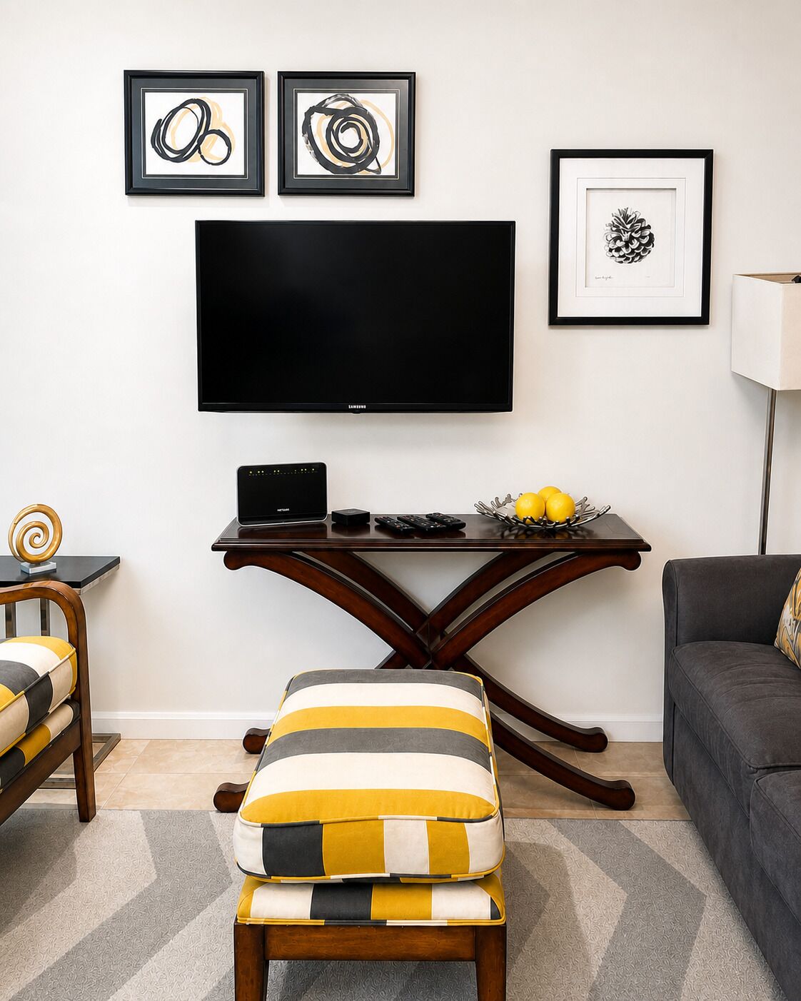 Smart TV, books