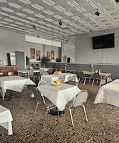 Desayuno completo incluido todos los días