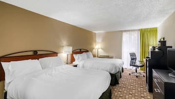 Chambre Standard double, 2 grands lits, non-fumeur | Fer et planche à repasser, accès au Wi-Fi (inclus), literie fournie