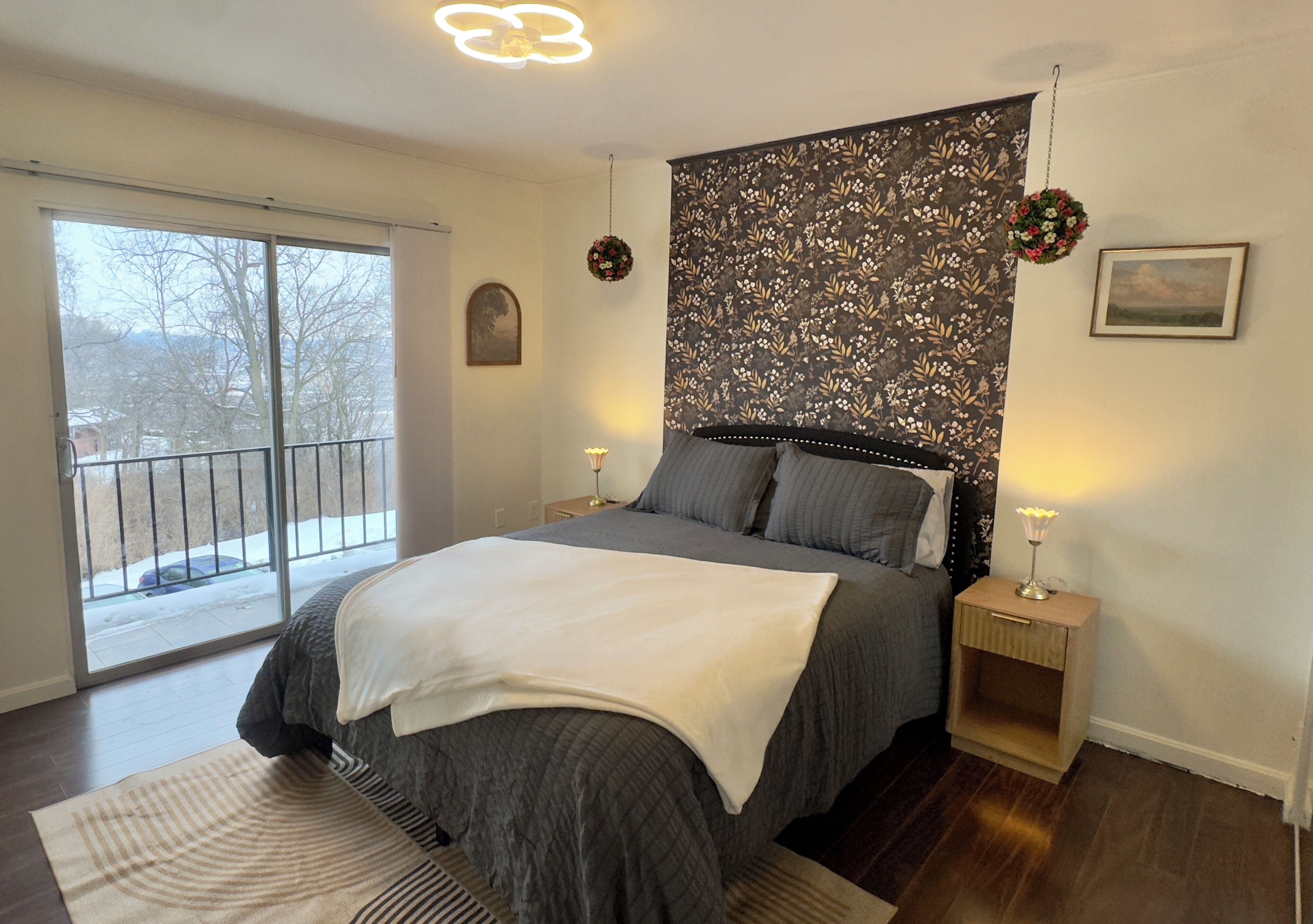 2 bedrooms, iron/ironing board, free WiFi, bed sheets