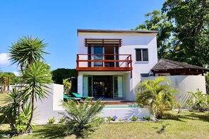 Exterior - The Namele Villas: Entire Villa (Port Vila)