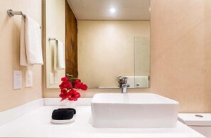 Hair dryer, towels - C107 CPL, Relaxing Studio Garden Pool (Tulum)