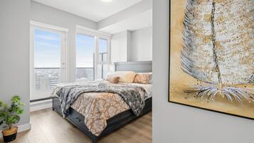 2 chambres, fer et planche à repasser, lit parapluie, Wi-Fi gratuit