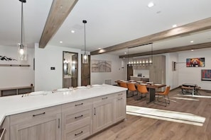 Dining - Snow Summit Luxury 8BR | Hot Tub | EV | Sleeps 28 (Big Bear Lake)