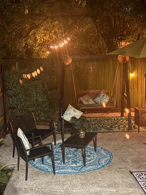Terrace/patio - Truly New Orleans Enjoyable 3-bedroom house with AC in welcoming New Orleans (New Orleans)