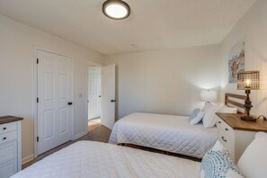 3 Schlafzimmer, Bügeleisen/Bügelbrett, Reisekinderbett, WLAN