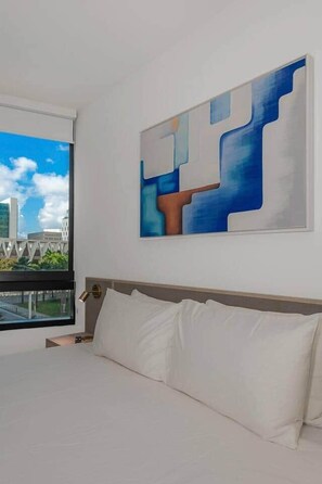 1 bedroom, iron/ironing board, WiFi, bed sheets - Maison 225 | Downtown Miami Luxe Retreat (Miami)