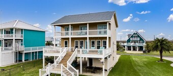 Classic Coastal Beach Home Perfect for Families