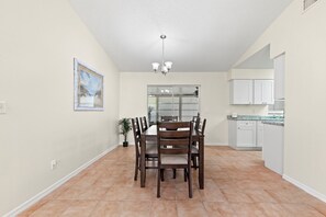 Dining - Superb 3-bedroom POOL home with central AC in charming Edgewater (Edgewater)
