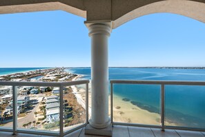 Property grounds - Portofino Island Resort 4-1908 (Pensacola Beach)