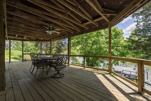 Outdoor dining - Lakefront Home with Boat Dock and Multiple Decks! (Williamstown)