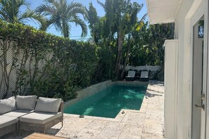Pool - Private Tropical Oasis w/Pool in Prime West Palm Beach (West Palm Beach)