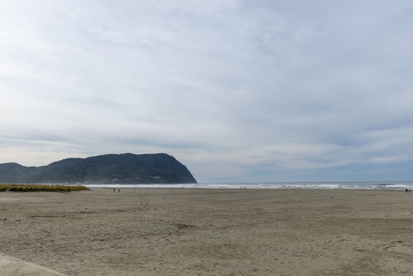 Beach nearby, sun loungers