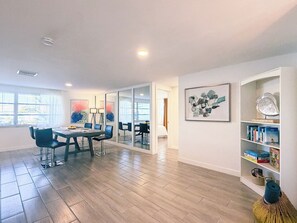 Dining - Happy Harbor Retreat (New Port Richey)
