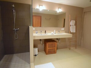 Hair dryer - CasaTulipa (Begur) (Begur)