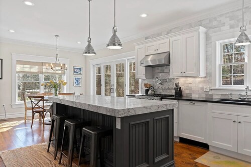 NEW LISTING! Custom-built, 3-bedroom escape in Edgartown