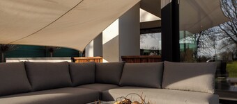 8P 4B Luxury Villa Close to Maastricht