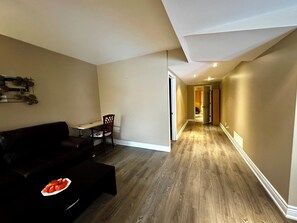 Living area - Richmond Hill Walk-Out Basement | Private Unit | 30–365 Day Stay|Shop|Park|Bus| (Richmond Hill)