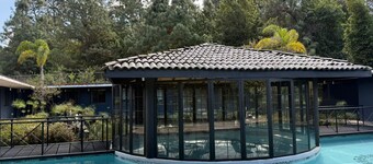 House for groups 10 minutes from Valle de Bravo and Velo de Novia.