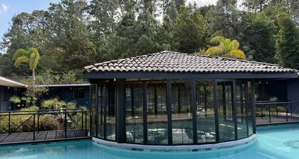 House for groups 10 minutes from Valle de Bravo and Velo de Novia.