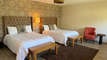 Iron/ironing board, internet, bed sheets