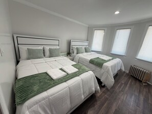 2 habitaciones, tabla de planchar con plancha y wifi gratis 