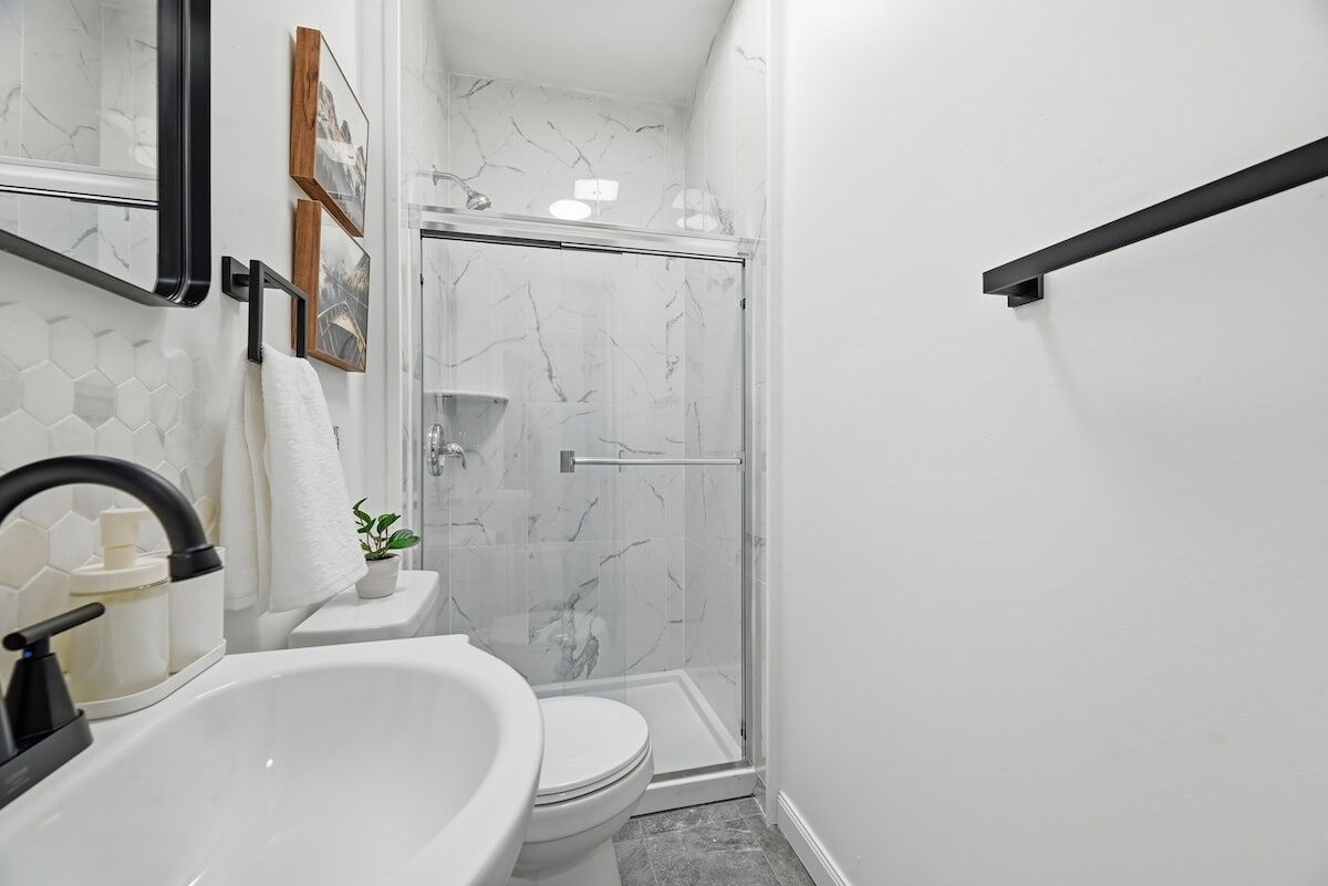 Hair dryer, towels