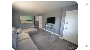 Living area - Comfortable two bedroom with plenty of space for the family! (Dayton)