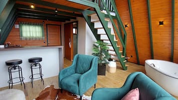 Deluxe Chalet, Mountain View | Interior