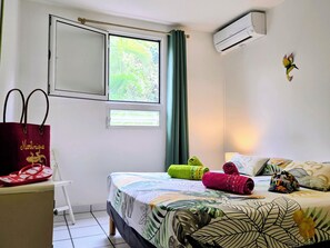 2 عدّة غرف نوم وخزنة داخل الغرفة ومكواة/لوح كي وواي فاي مجانًا