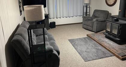 3-bedroom house in Presque Isle perfect for your up north getaway