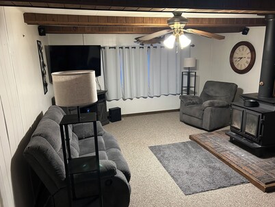 3-bedroom house in Presque Isle perfect for your up north getaway