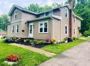 Exterior - Sleeps 8 | Walking distance to Erie Canal and Quaint shops and dining (Fairport)