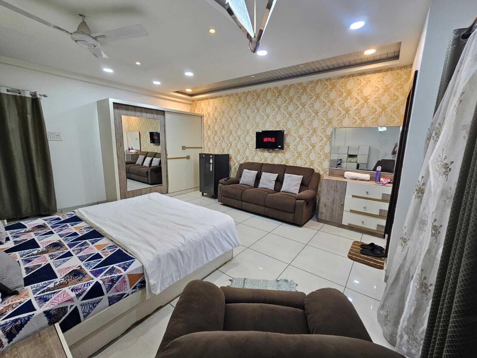 1 bedroom, iron/ironing board, WiFi