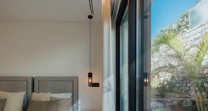 Villa Guindaste II – Luxury with Pool & Sea View