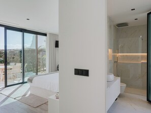 Room - Villa Guindaste II – Luxury with Pool & Sea View (Faial)