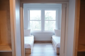Comfort Double Room, Ensuite (Hideaway) | Interior - Outbounder (Bayfield)