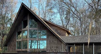 Glass River House 1/2 mile to boat ramp and kayak launch/rentals