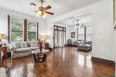The Oakview Retreat | Stylish 3BR NOLA Stay