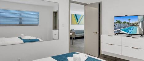 Bügeleisen/Bügelbrett, WLAN, Bettwäsche