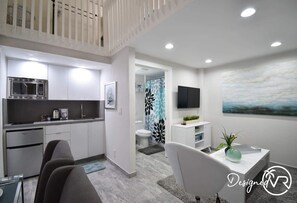 Interior - Modern Loft w/Queen Loft & Steps to Beach (Hollywood)