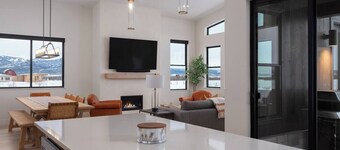 New - Buckskin Retreat