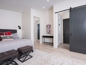 6 habitaciones, wifi y ropa de cama