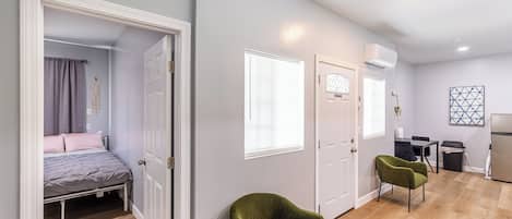 Strykejern/-brett, wi-fi og sengetøy