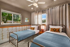 Bügeleisen/Bügelbrett, WLAN