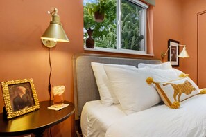 Iron/ironing board, WiFi - 5 min to beach w/pool & BBQ (Fort Lauderdale)