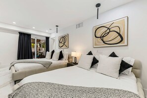 Fer et planche à repasser, Wi-Fi, draps fournis