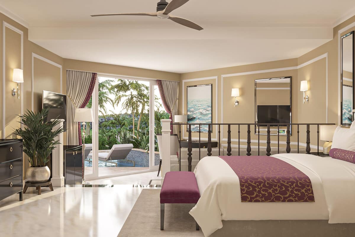 Swim up Luxury King Suite | In-room safe, free WiFi