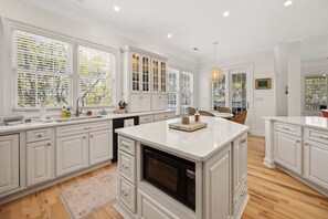 Fridge, microwave, oven, stovetop - 5BR/5BA Retreat in Exclusive DeBordieu Colony (Georgetown)