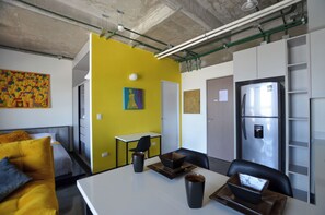 City Studio, Balcony, City View | Dining room - KYO Constella (Monterrey)